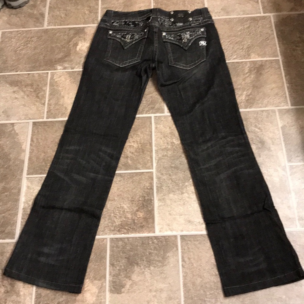 Like new Miss me jeans.